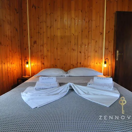 Zennova #25 Casa Mocha Holiday home *