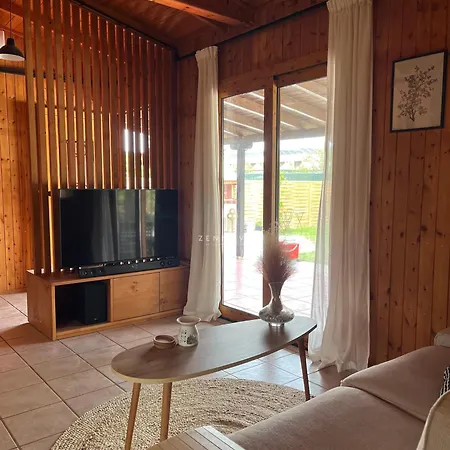 Zennova #25 Casa Mocha Vourvourou